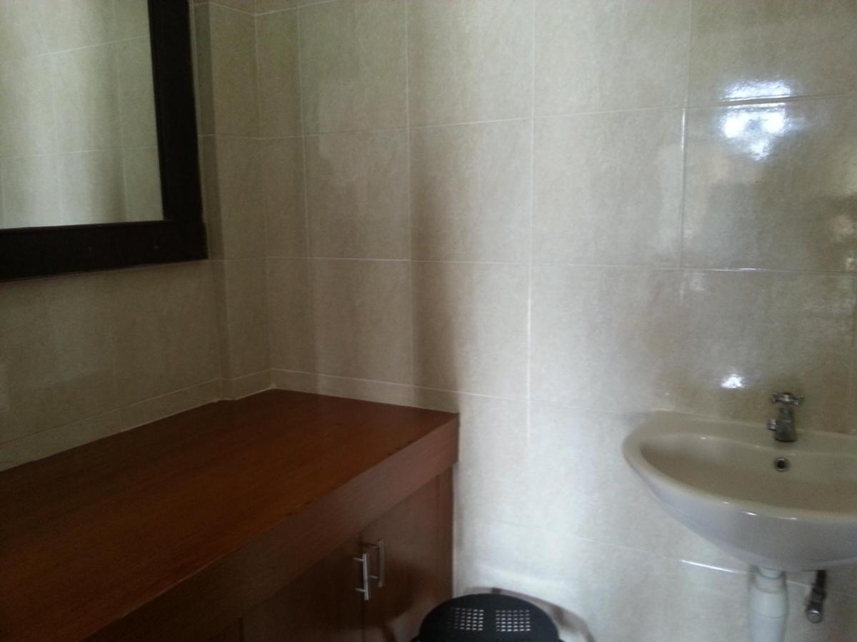 New Asta Graha Guesthouse จิมบาราน ภายนอก รูปภาพ
